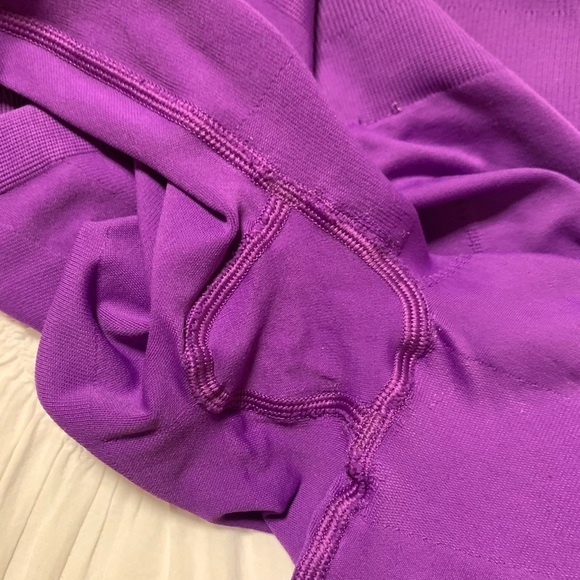 Lululemon Zone In Crop Leggings Violet Seamless - Picture 11 of 11
